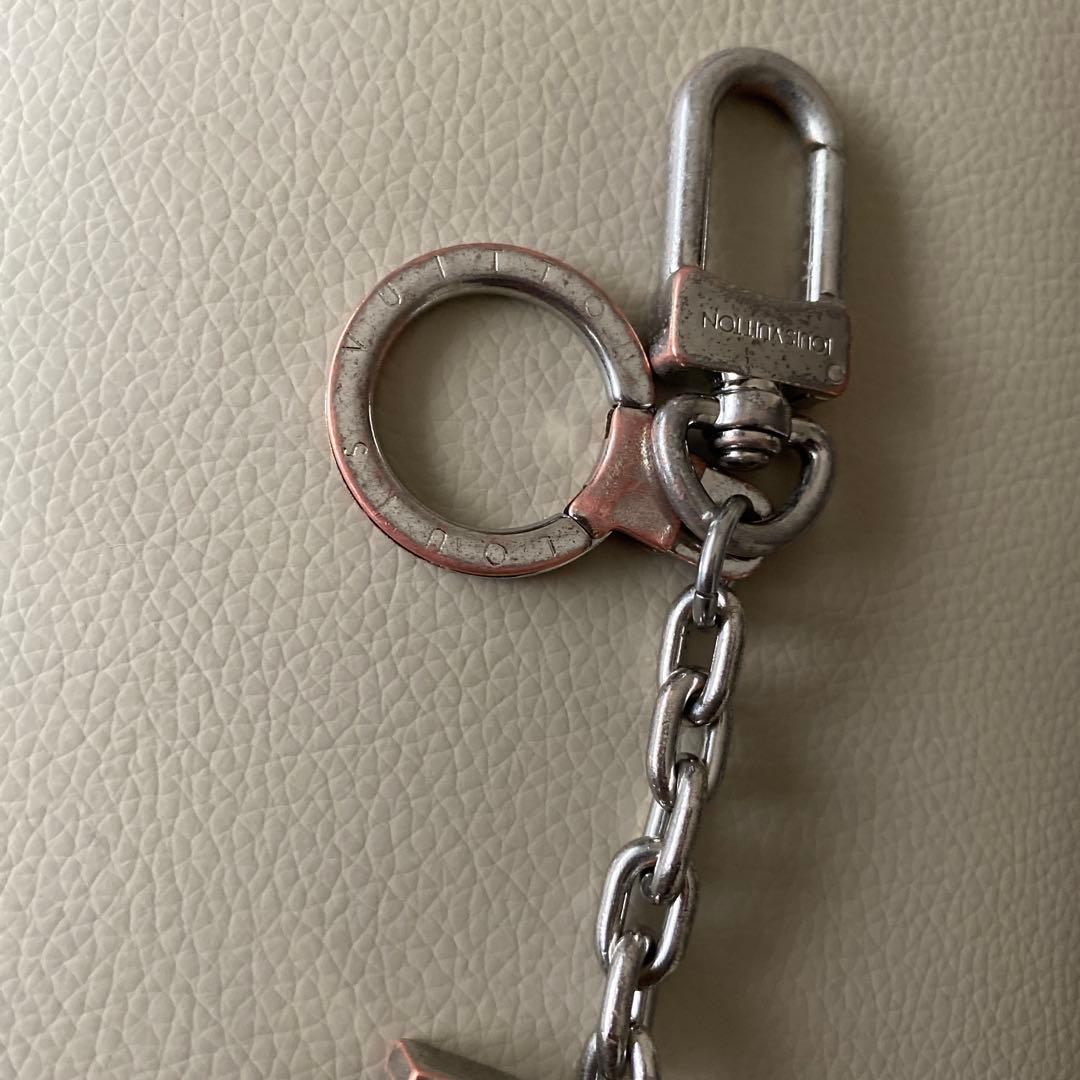 Louis Vuitton ポルトクレ イニシャル キーホルダー キーリング