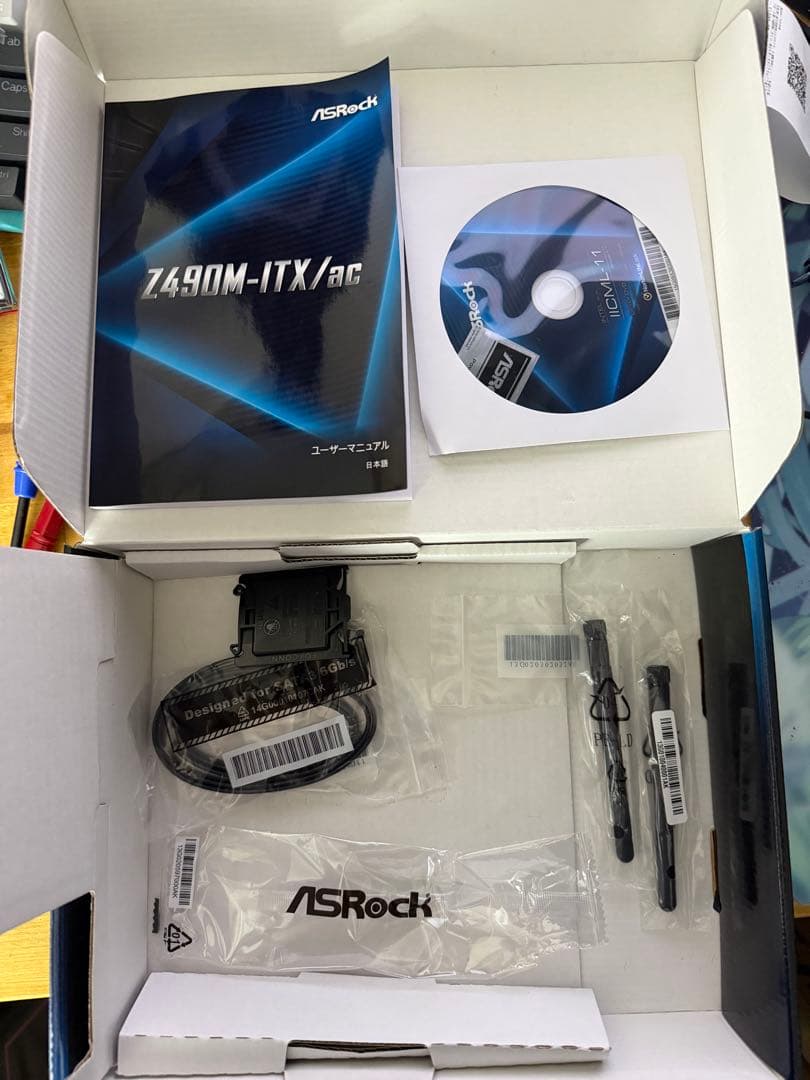 マザーボード ASRock Z490M-ITX/ac + Core i5 10400