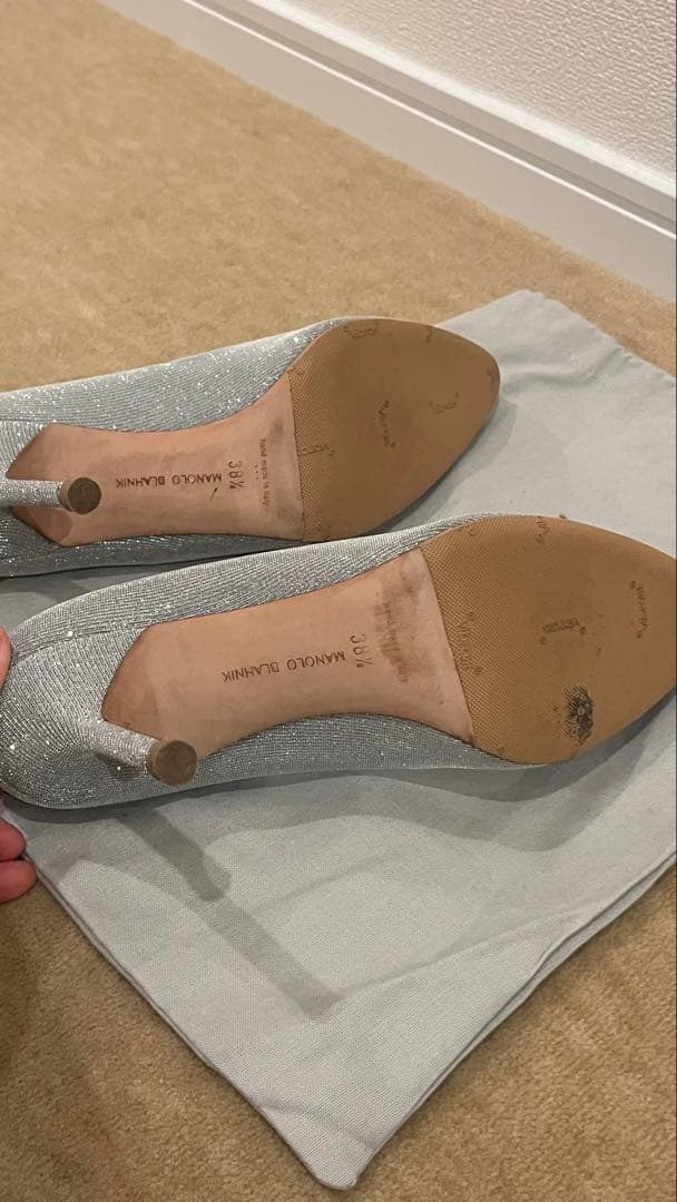 Manolo Blahnik シルバー ハイヒール　38/5