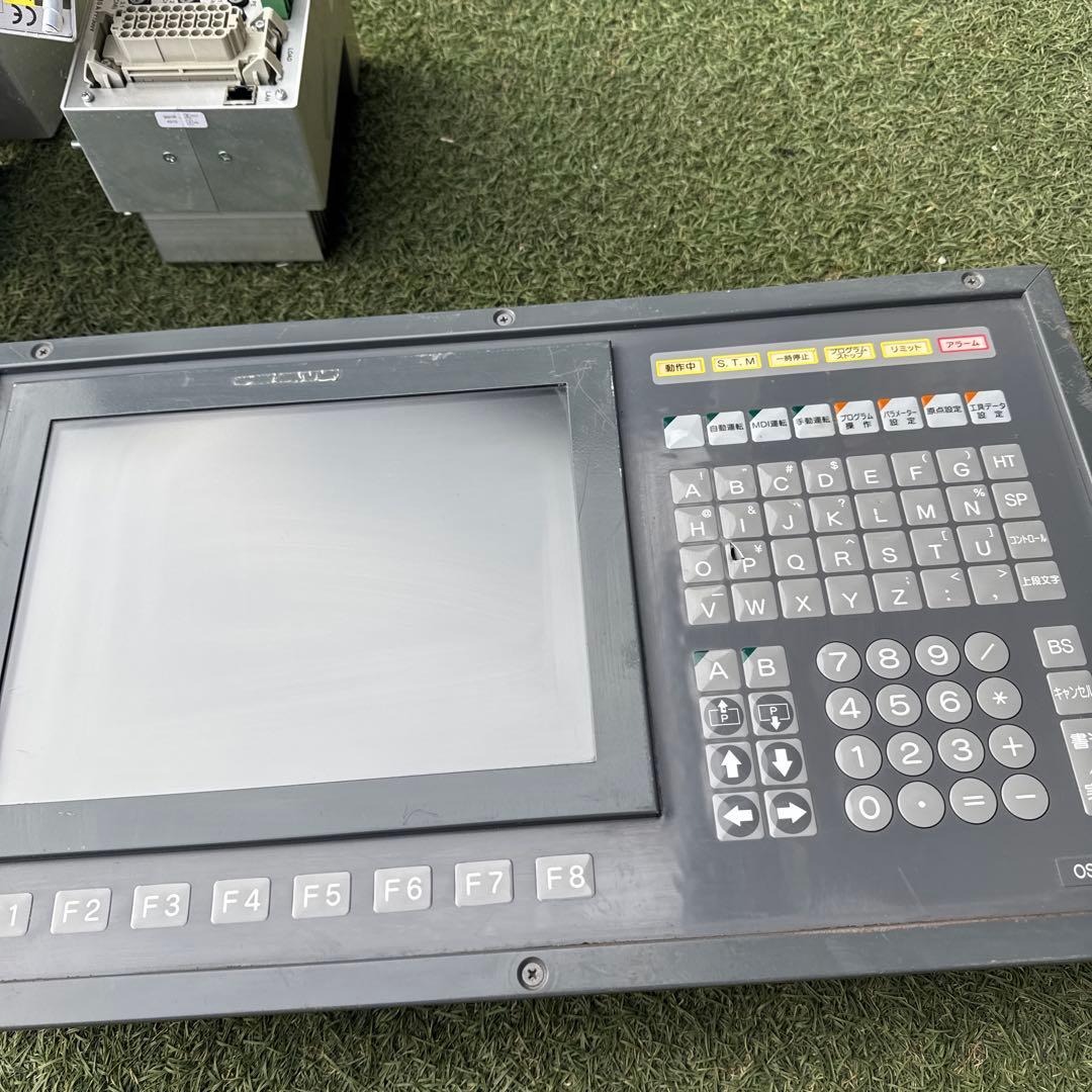 OKUMA PANEL 5020J E 0105-680-002 パネル