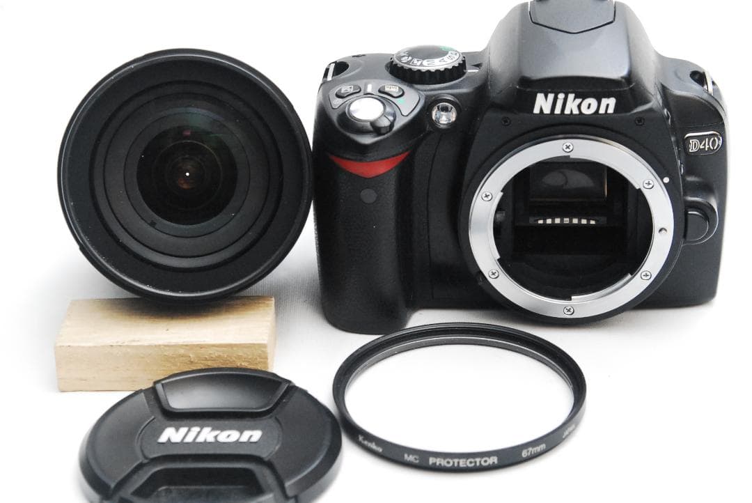 Nikon D40/AFS NIKKOR 18-70mm DX　（良品）