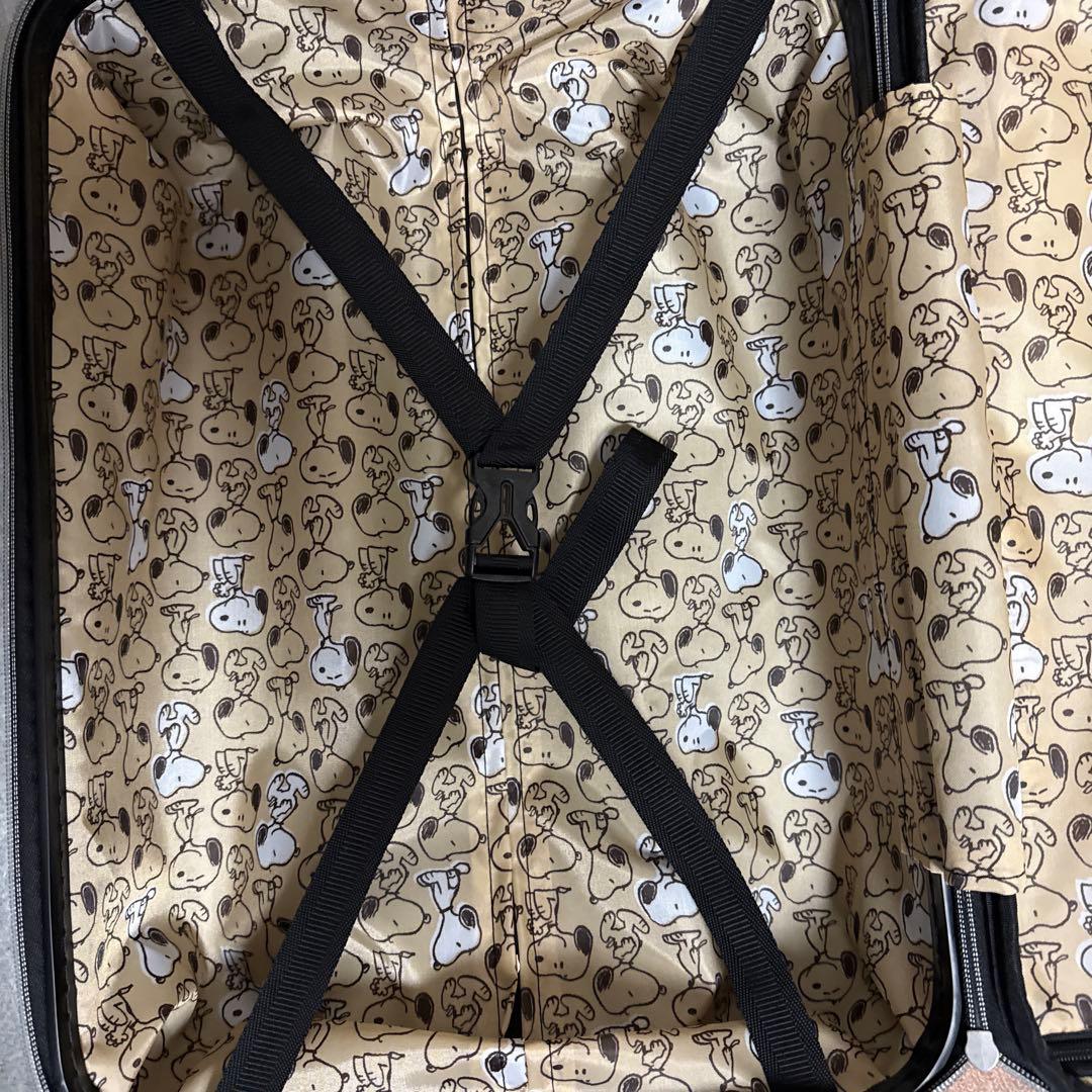 スヌーピー　キャリーケース　ブラック