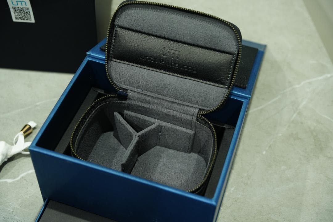 Unique Melody Max OBC骨伝導 + DD + BA + EST