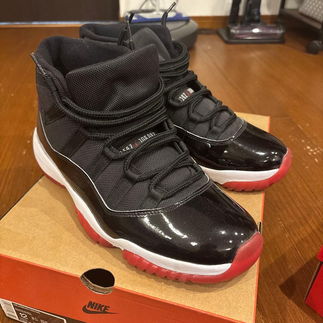 Nike Air Jordan 11 ブラック/レッド 12