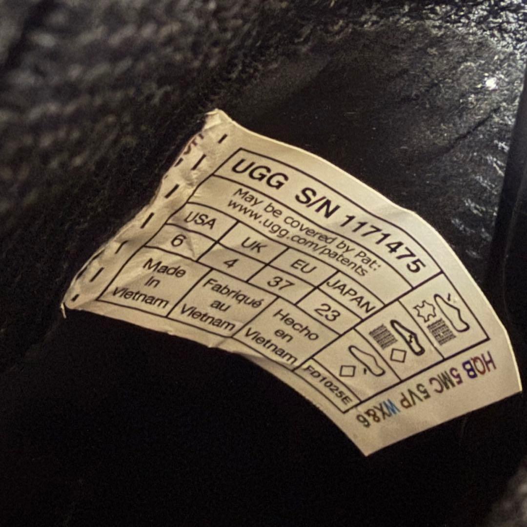 UGG W MOXY CHELSEA 　アグ モクシー チェルシー　厚底　ブーツ