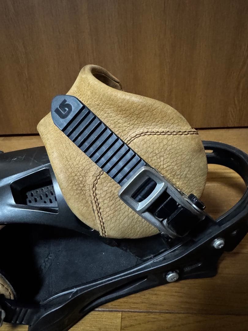 Burton MALAVITA Leather Mサイズ Re:flex