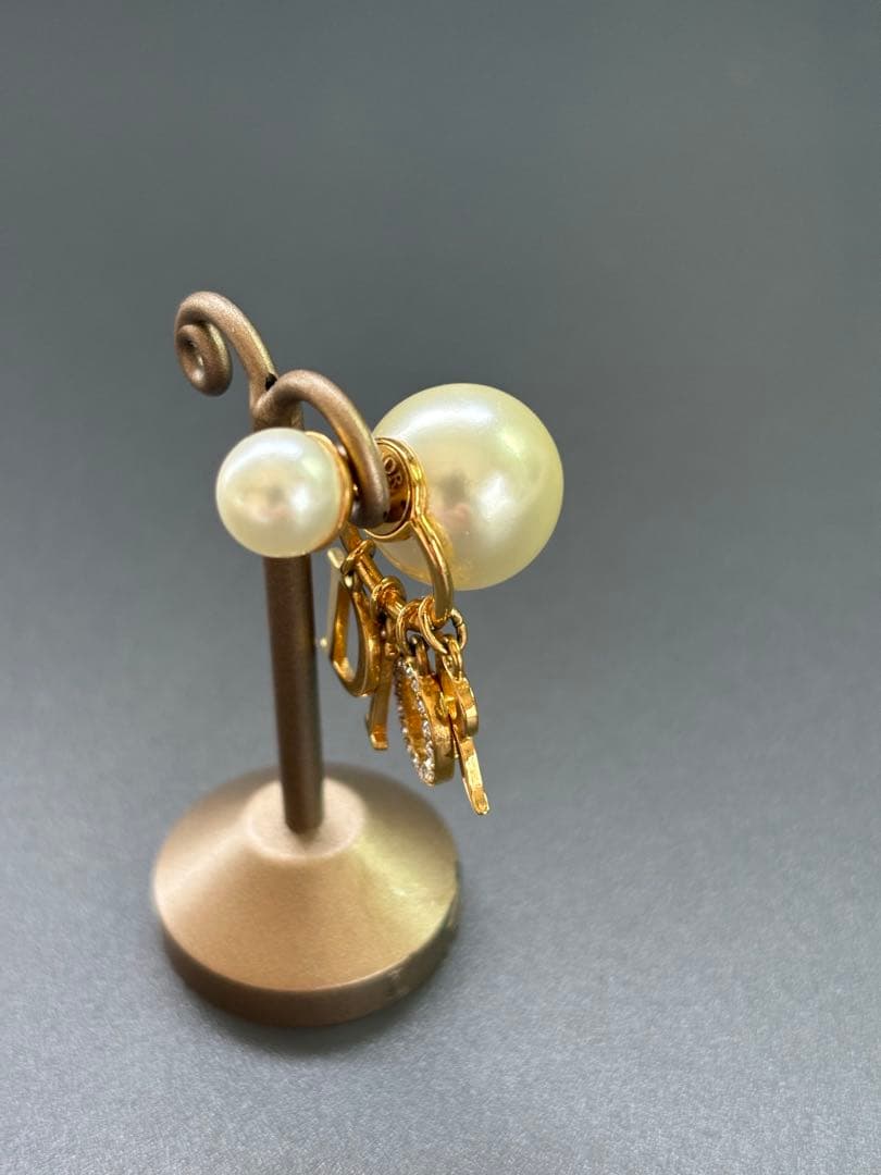 Christian Dior ピアス トライバル パールストーン片耳No.543