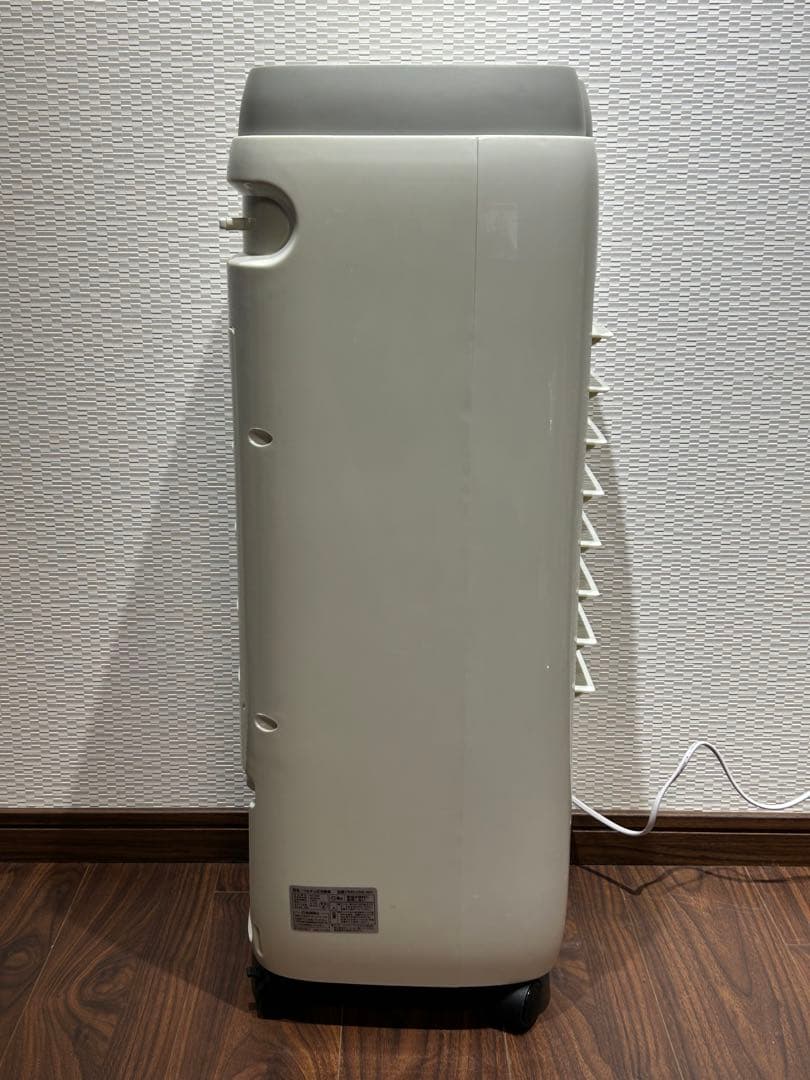 ◇ペルチェ式◇冷風扇冷風機◇ホワイト◇送料込み◇未使用に近い◇