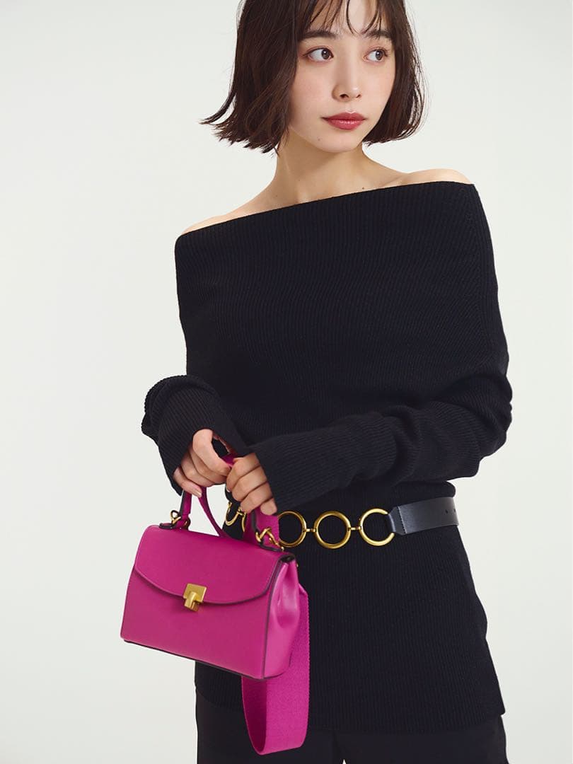 ミラオーウェン オフショルラメニット 黒