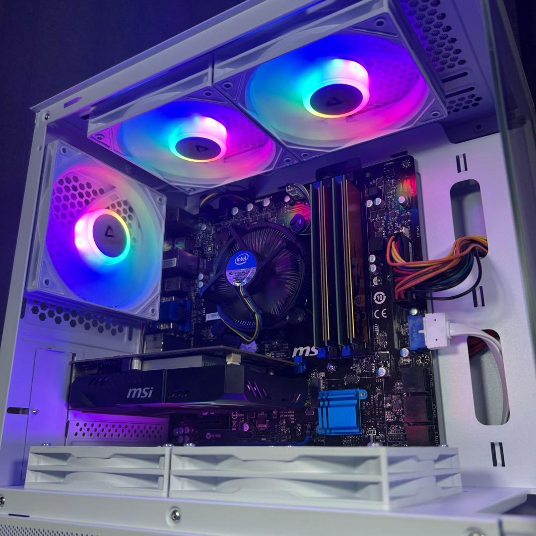 自作ゲーミングPC RX560 i7 FPSゲームプレイ可 SSD搭載