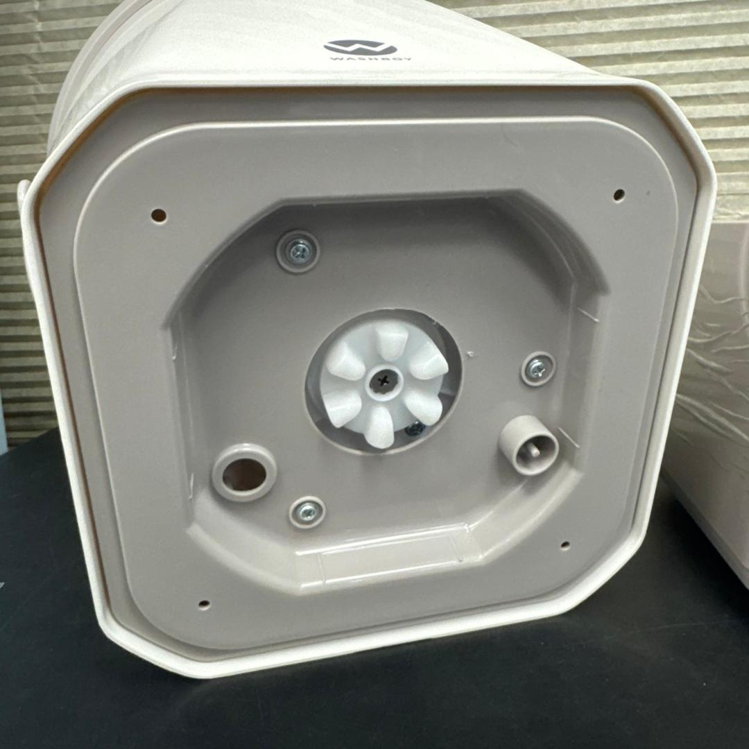 ☆未使用　シービージャパン　バケツ型洗濯機　ウォッシュボーイ　TOM-12f