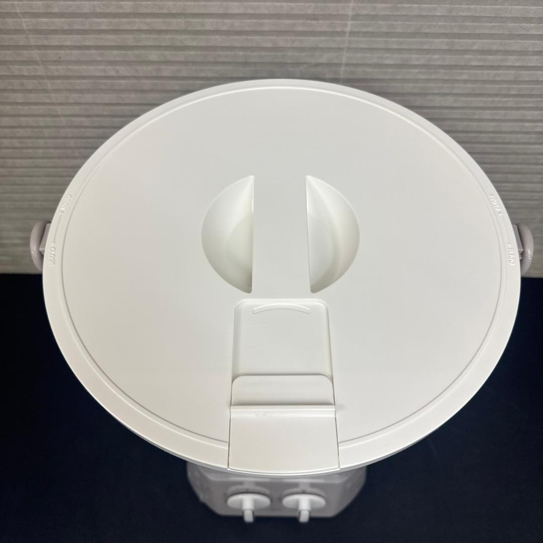 ☆未使用　シービージャパン　バケツ型洗濯機　ウォッシュボーイ　TOM-12f