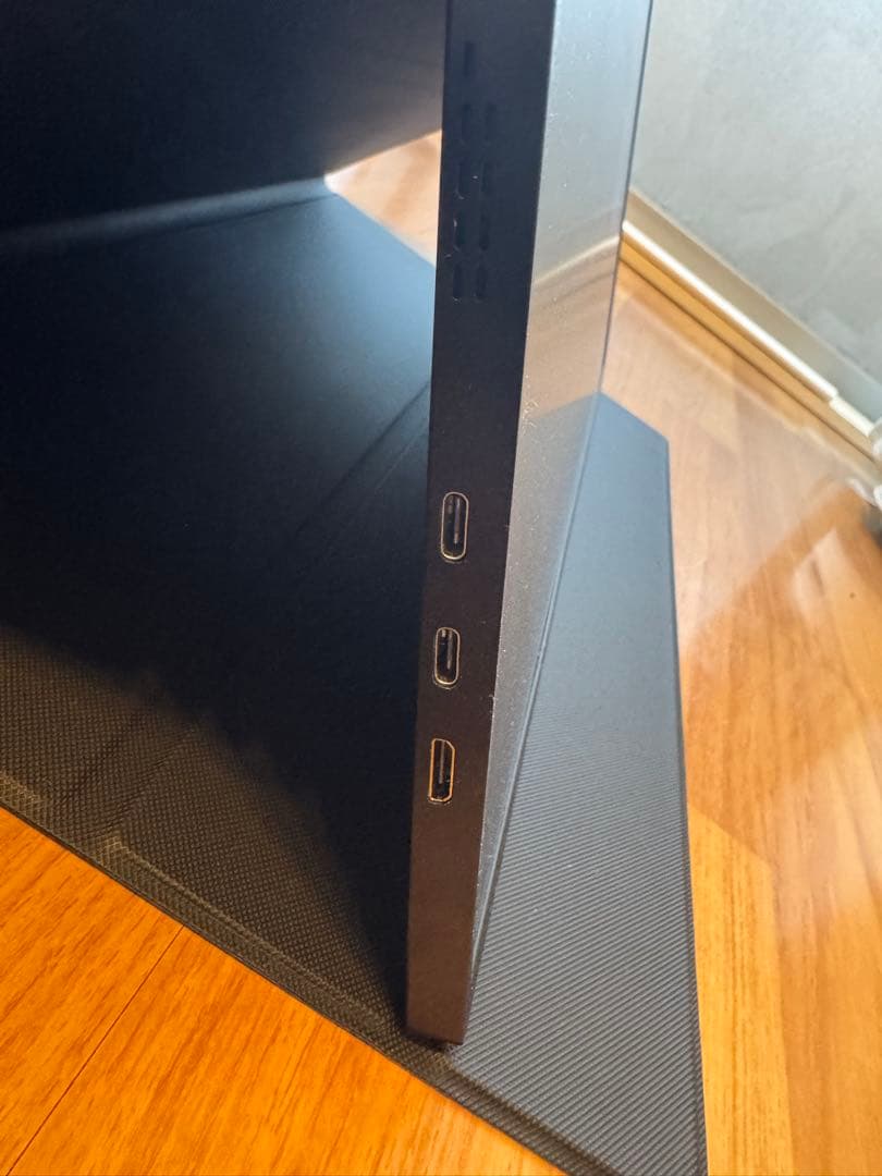 Acouto XC18 18.5インチ モバイルディスプレイ