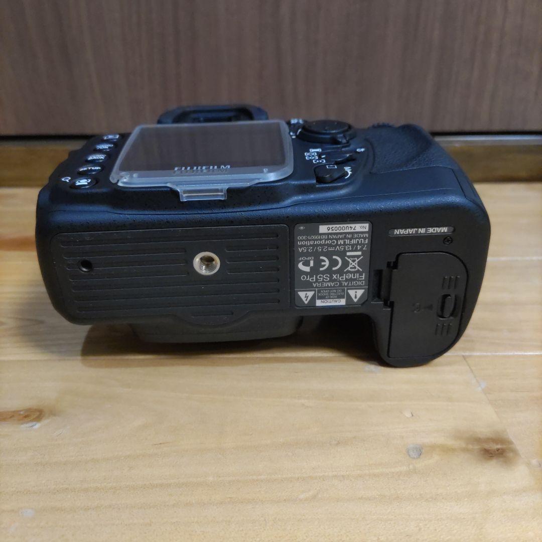 富士フイルム　FinePix S5 Pro