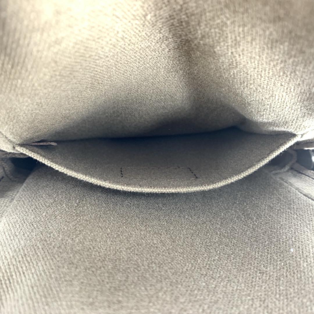 ルイヴィトン ユタ スィウ ボディバッグ ショルダーバッグ M92535