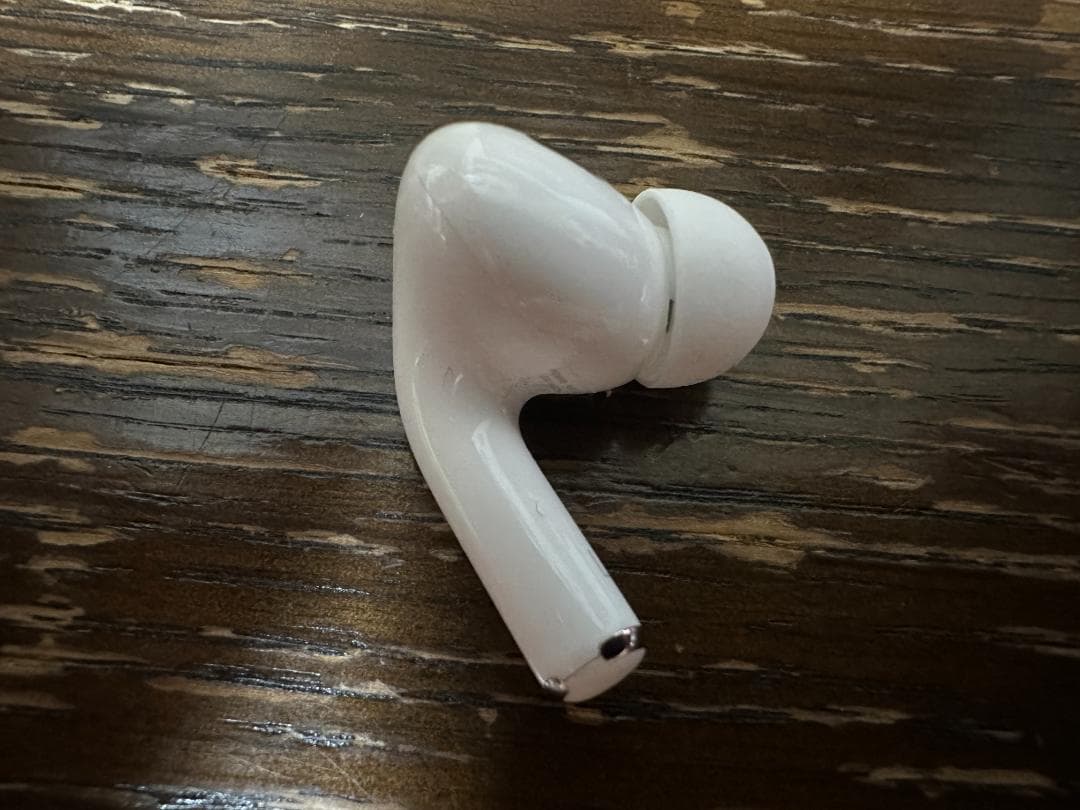 ろ*ん様 AirPods Pro 2 A3048 訳アリ