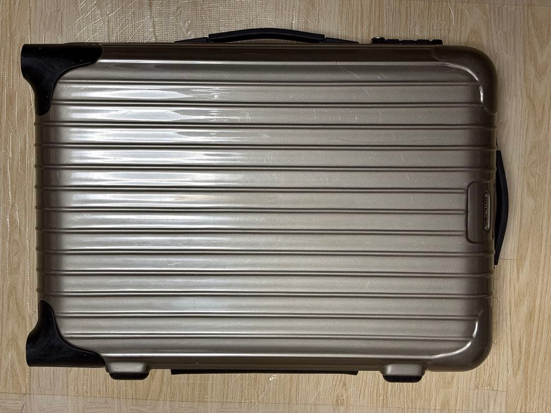 RIMOWAリモワ SALSAサルサ 859.52 33ℓ 2輪スーツケース