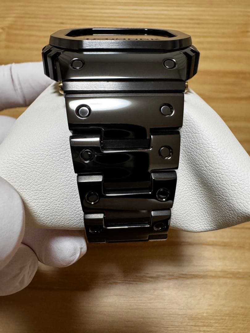 【試着のみ未使用品】G SHOCK MRG-B5000B-1JR