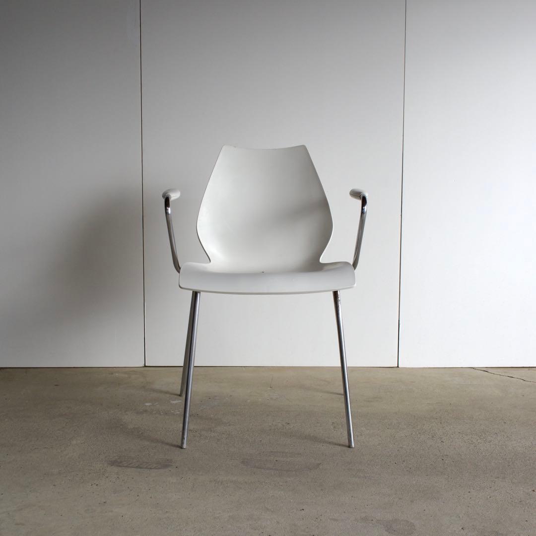 カルテル　マウイチェア　アーム　ダイニング　ミッドセンチュリー　ポストモダン