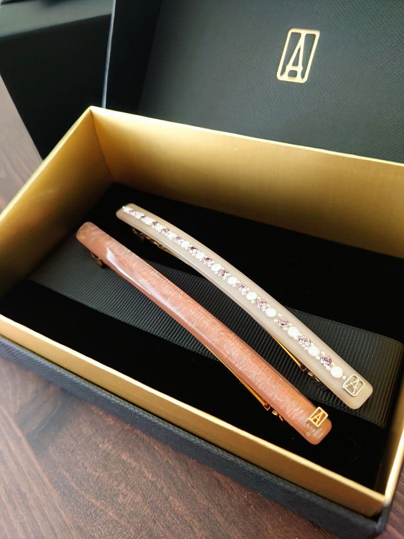 アレクサンドルドゥパリ 2点セット バレッタ スワロフスキー