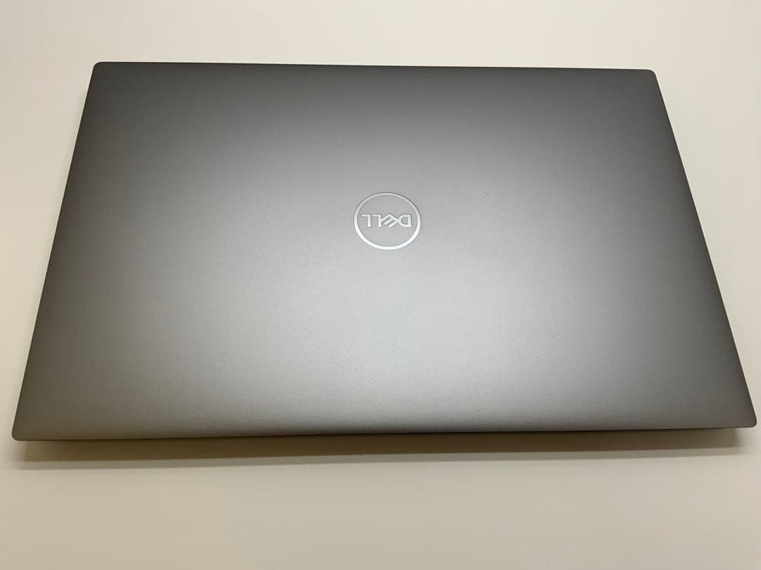 DELL Precision 5550 10世代i7 32GB 1024GB