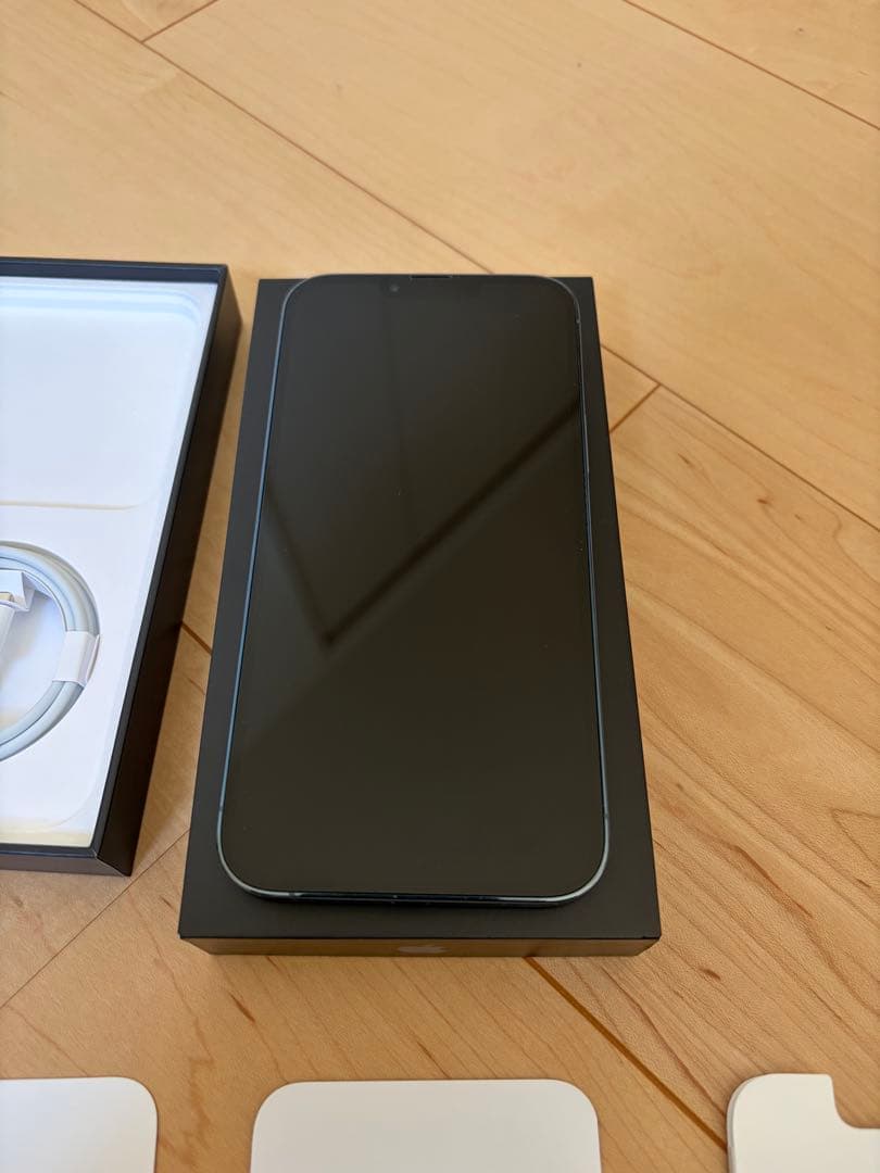 【やまやま】iPhone13Promax 128g シエラブルー