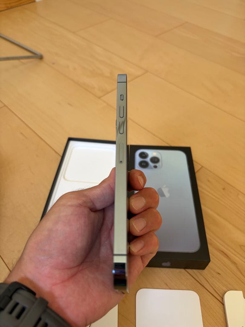 【やまやま】iPhone13Promax 128g シエラブルー