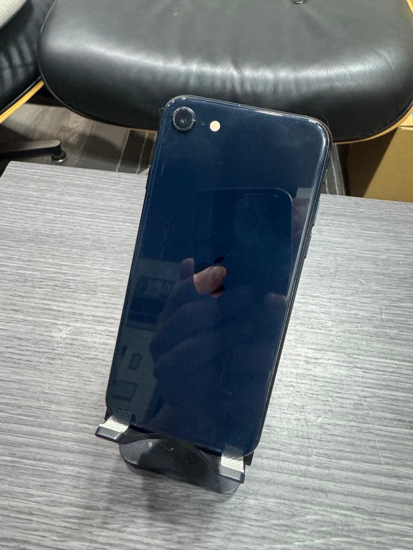 iPhonese3 第三世代　128gb ジャンク　画面割れ　se3