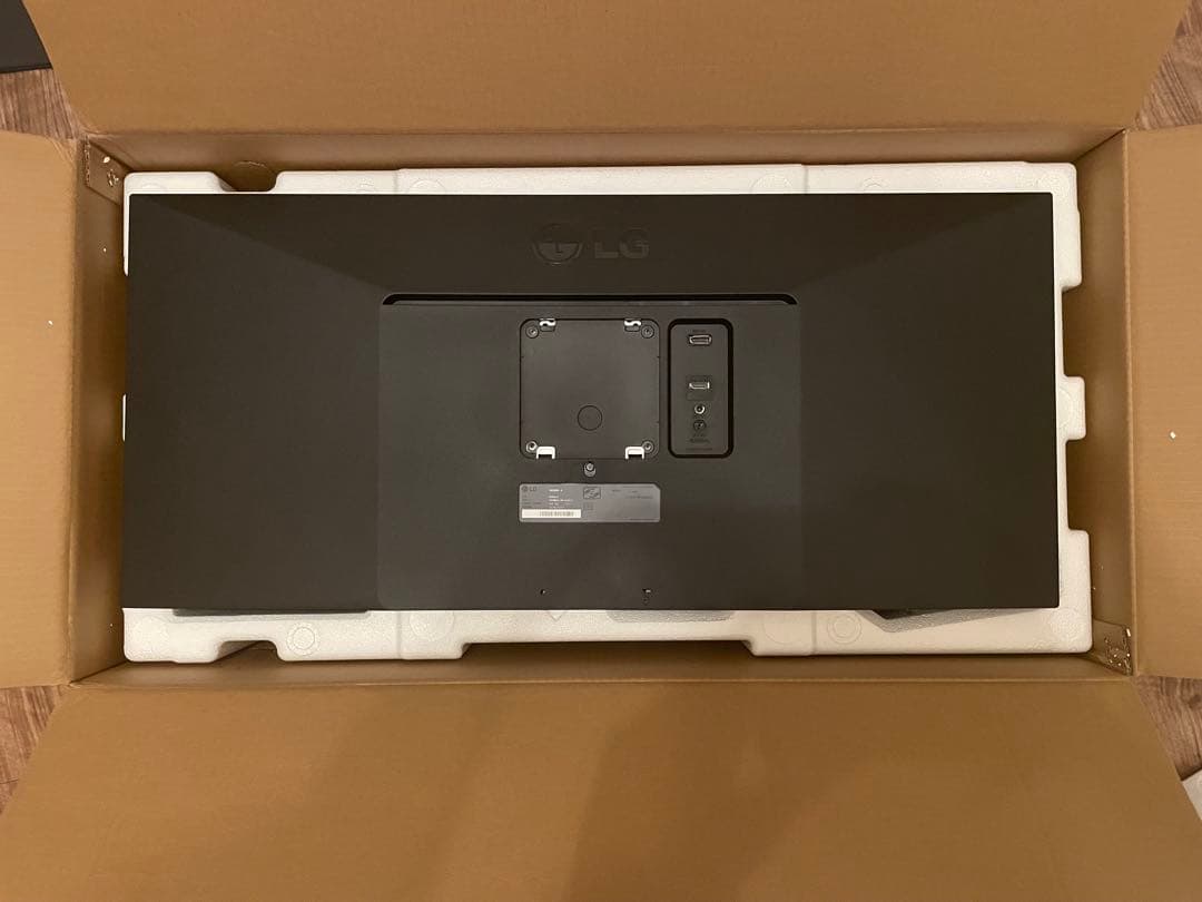 LG ウルトラワイドモニター 平面 34インチ/2560×1080/100Hz