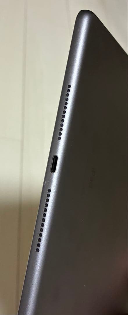 iPad (第7世代) MJ742J/A 32GB
