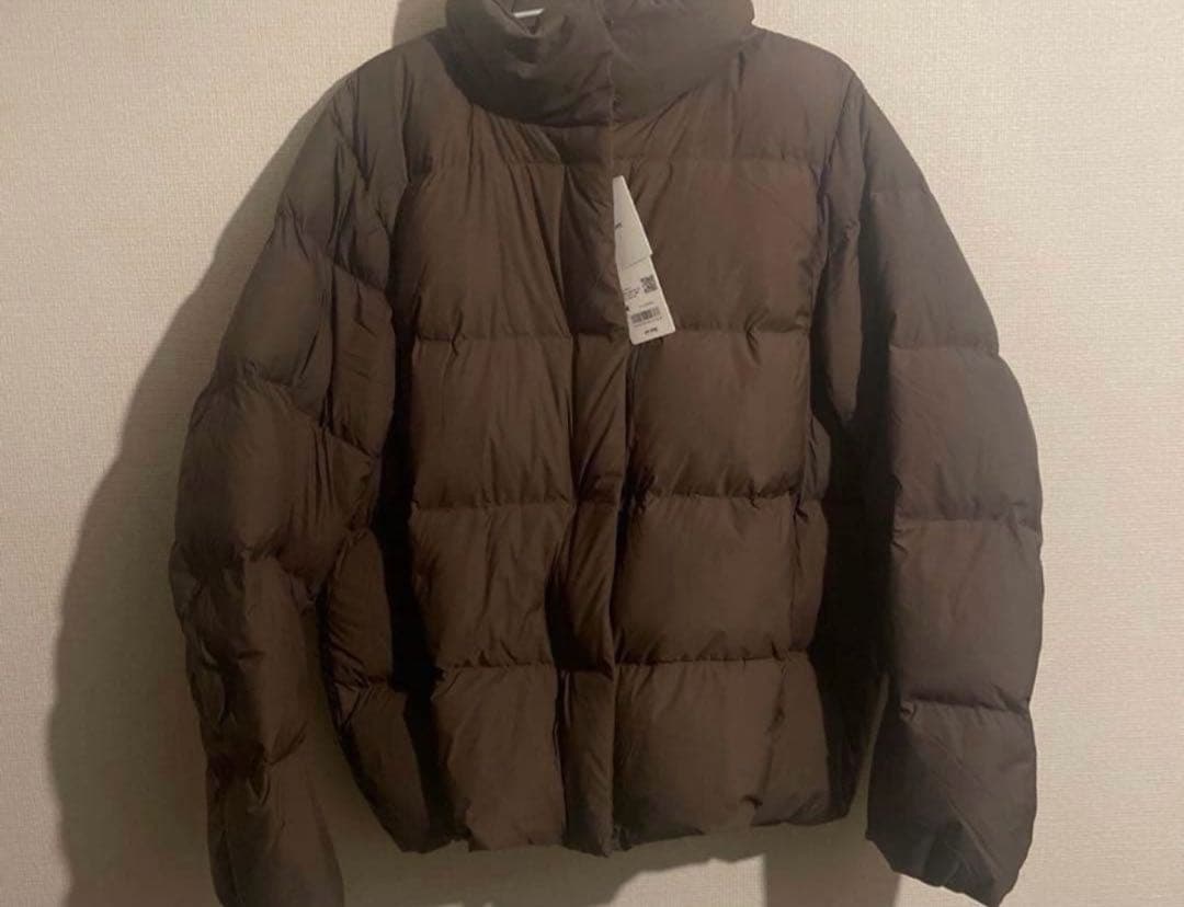 新品未使用　ユニクロ　パウダーソフトダウンジャケット　M ブラウン