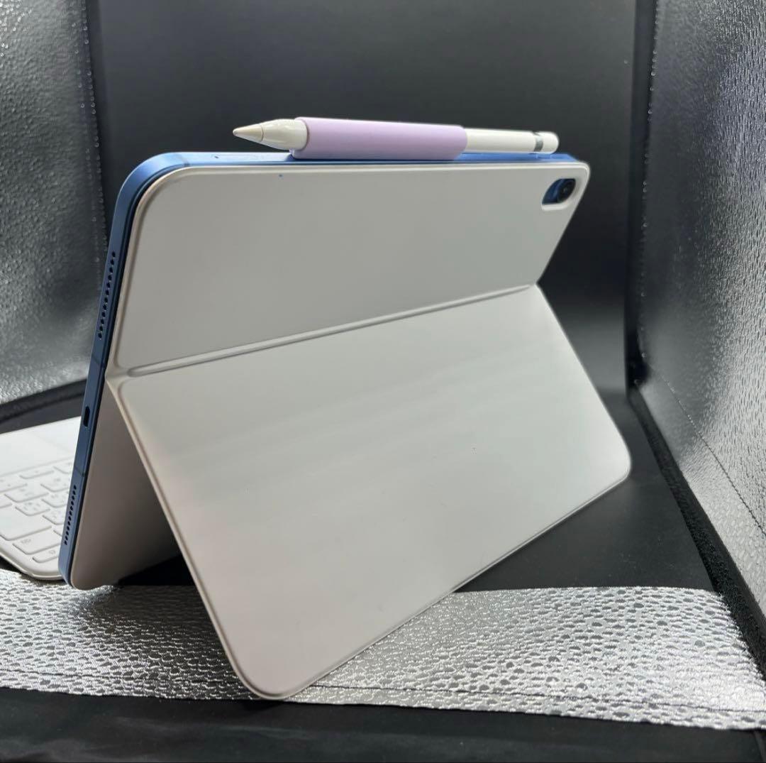 iPad第10世代64GB WiFiモデル/純正キーボード＆ペンシル