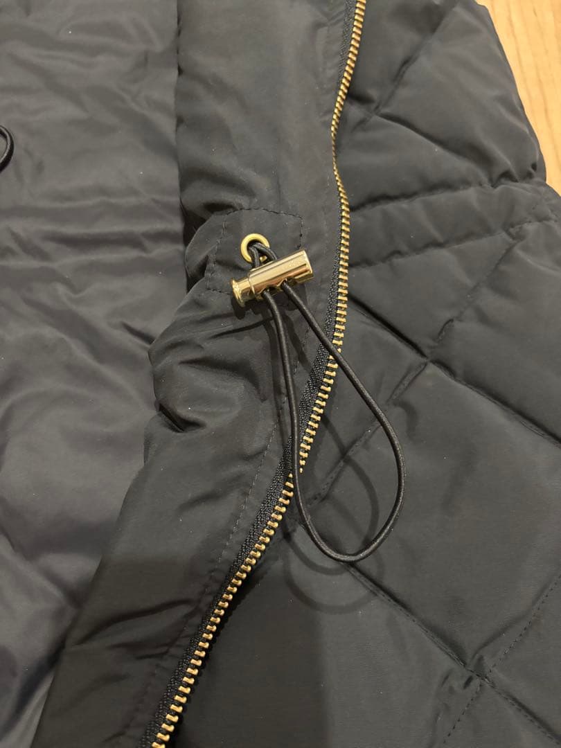 【TAION×UNFILO 】フード付きジレ　ブラック　　　Sサイズ