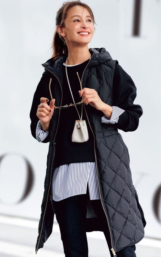 【TAION×UNFILO 】フード付きジレ　ブラック　　　Sサイズ