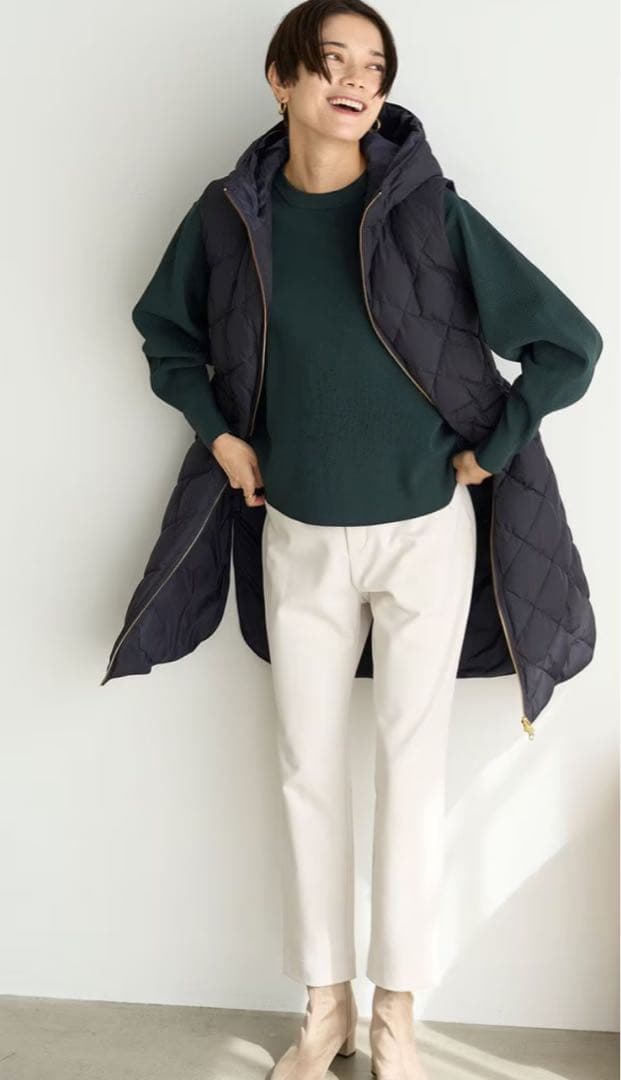 【TAION×UNFILO 】フード付きジレ　ブラック　　　Sサイズ