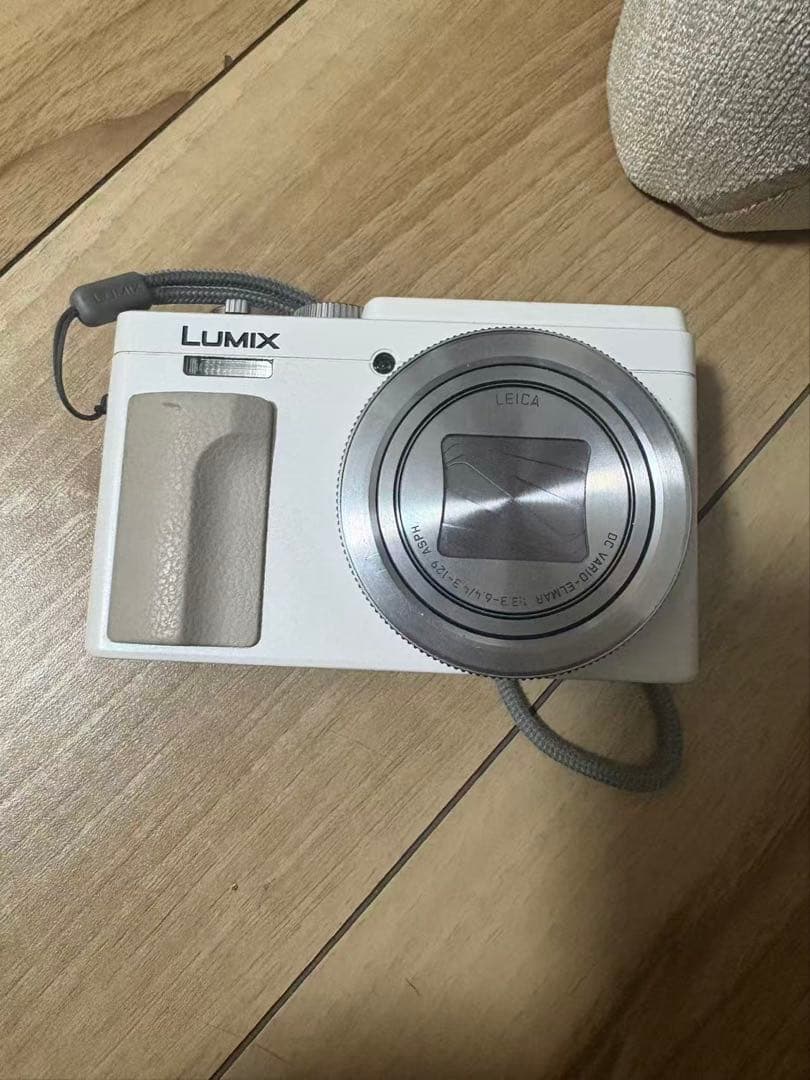 美品Panasonic Lumix ホワイト デジタルカメラ動作確認