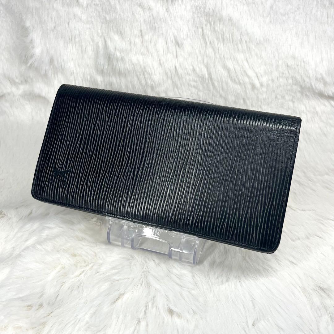 【極美品】ルイヴィトンエピ 長財布 エンボス加工