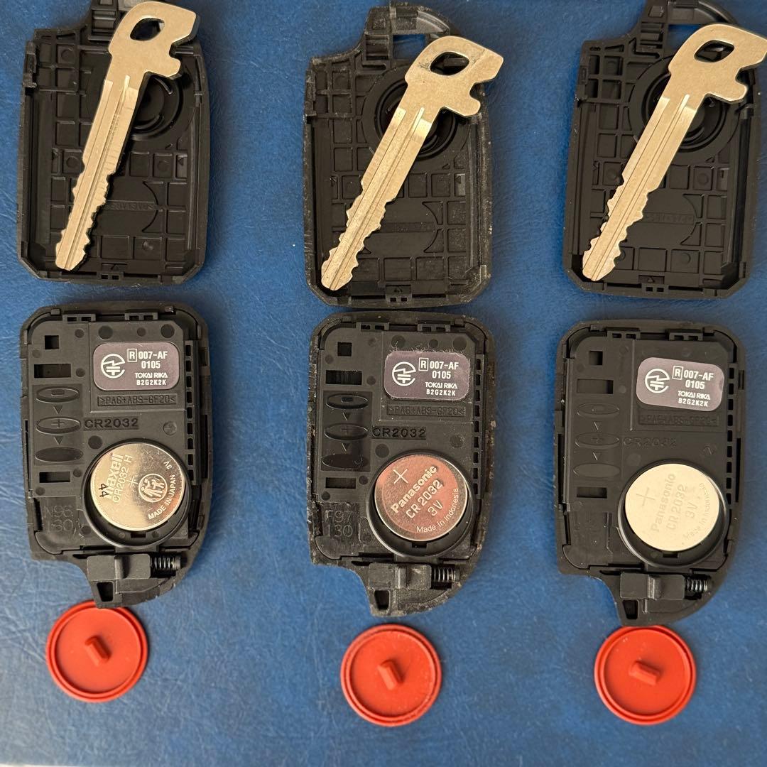 トヨタ純正 ハイエース スマートキー 3個