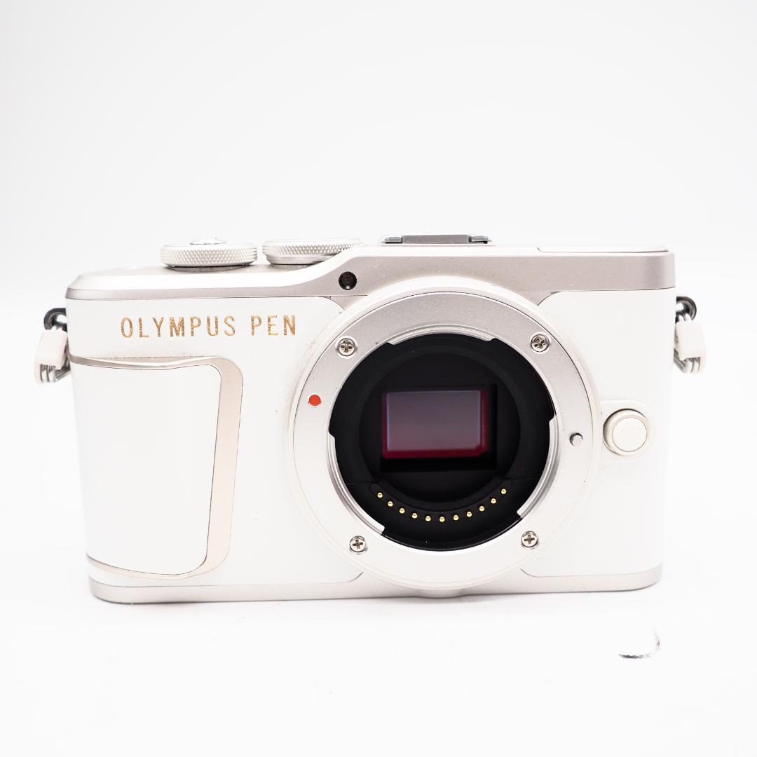 OLYMPUS PEN E-PL10 ミラーレス一眼 ホワイト ダブルレンズ