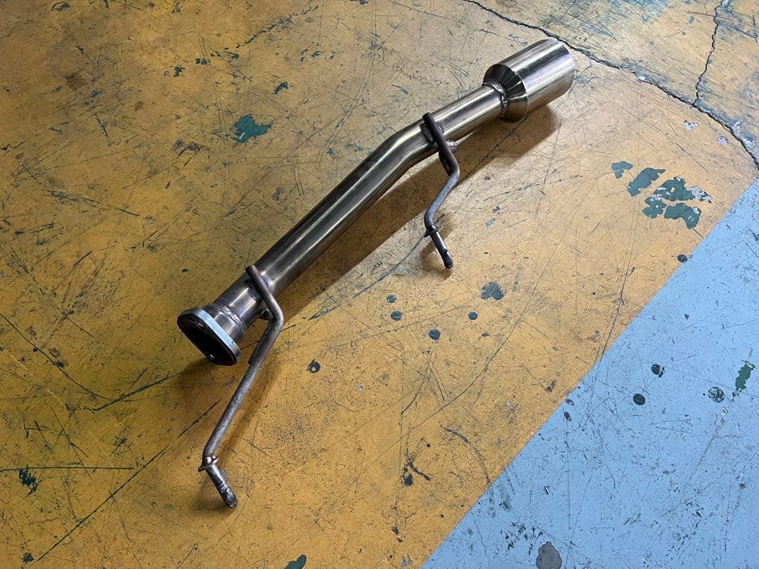 スズキ　スイフトスポーツ　ZC32S 社外マフラー　1本出し　中古品