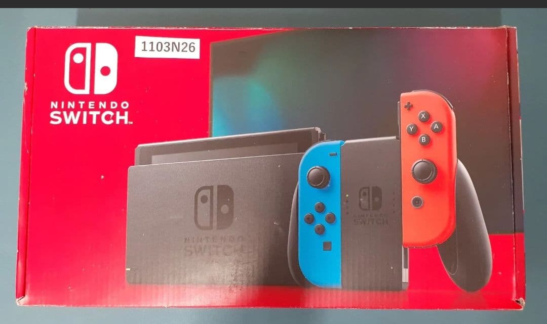 と*ん様 Nintendo Switch 本体 青/赤 ジョイコン付き