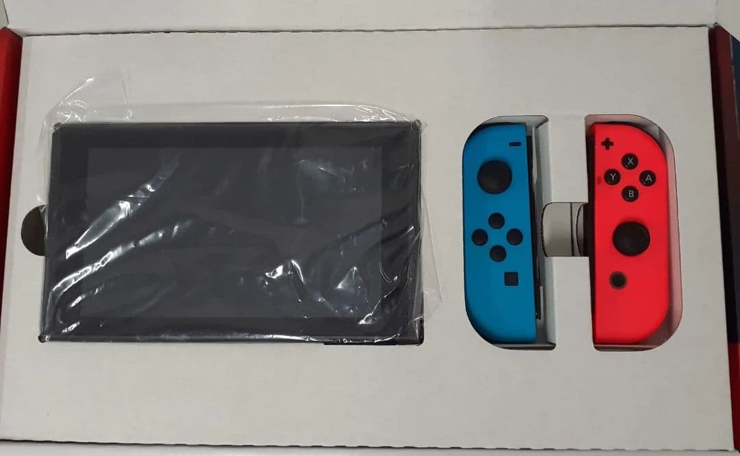 と*ん様 Nintendo Switch 本体 青/赤 ジョイコン付き