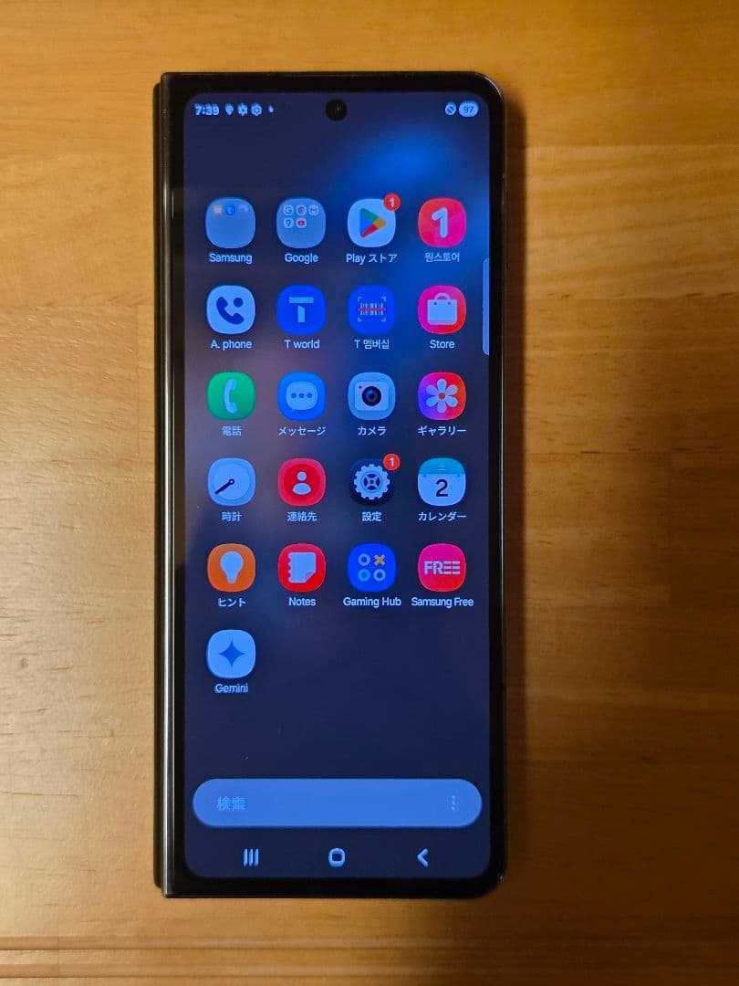 Galaxy Z Fold 4 256GB＋Sペン　おまけケース2種＋マグネット