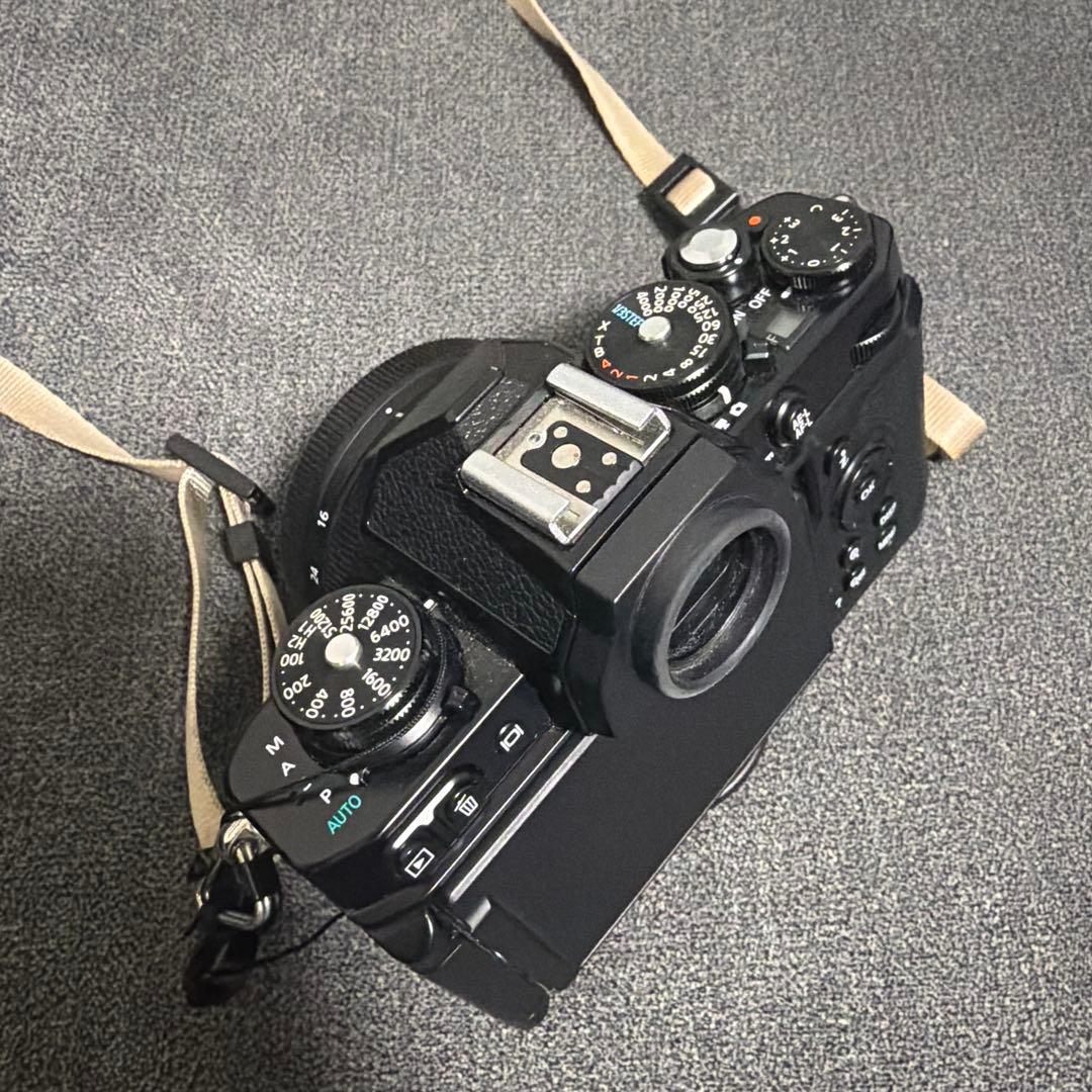 Nikon Zfc ＋NIKKOR DX16-50＋バッテリー×2