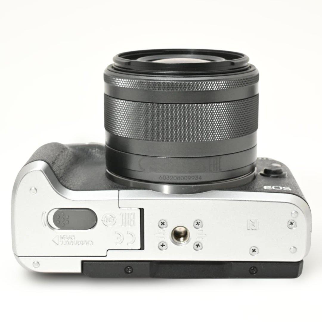 【ほぼ新品】 Canon EOS M6 レンズキット EF-M15-45mm