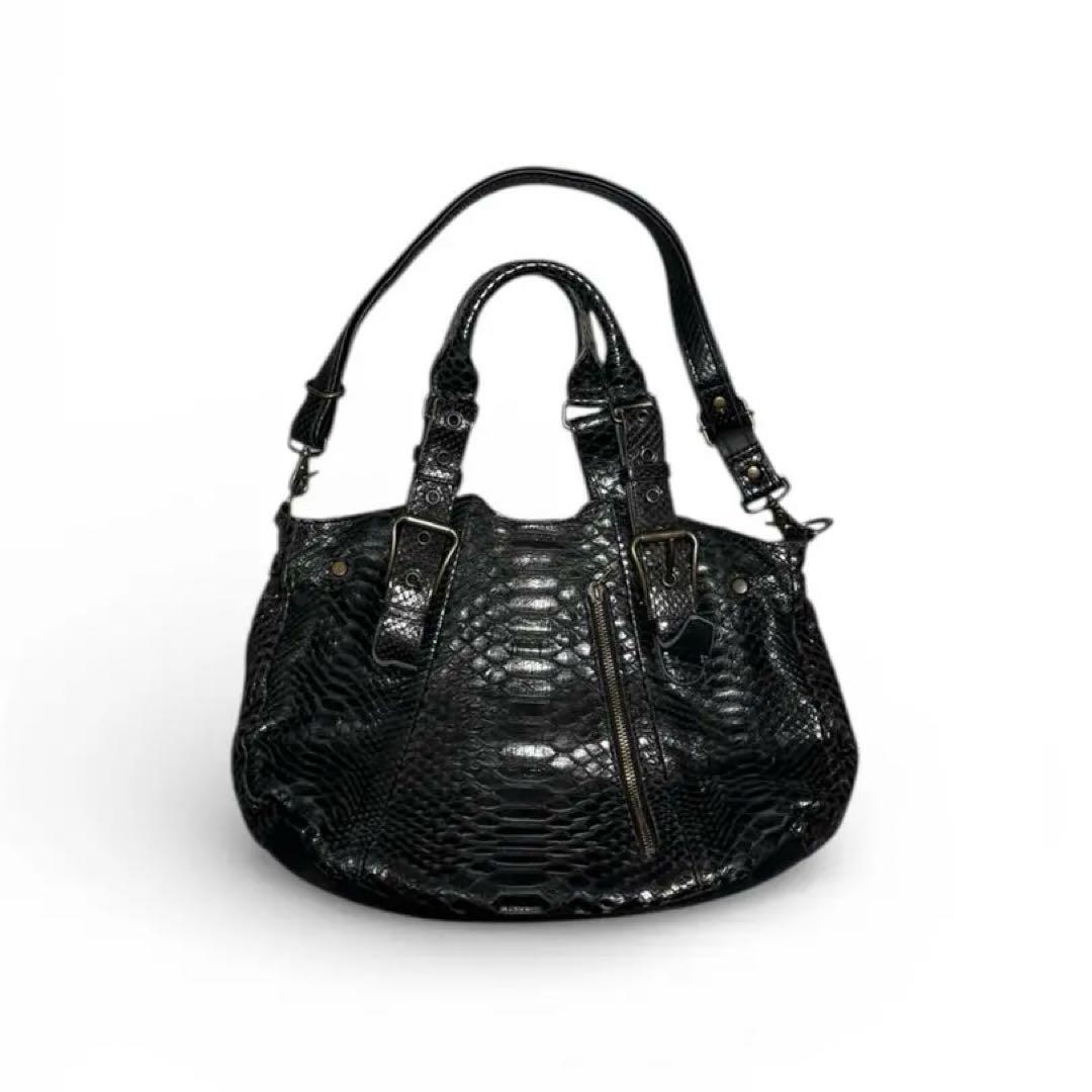 バッグ black crocodile hand bag