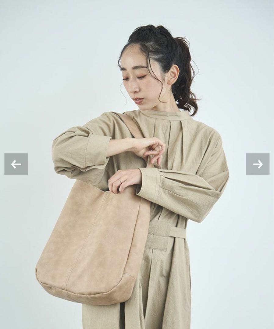 kanmi.カンミfuwari ワンショルダーバッグ★グレージュ