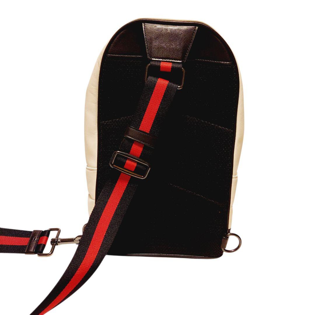 【COACH】ボディバッグ 白×赤×黒 ユニセックス コンパクト