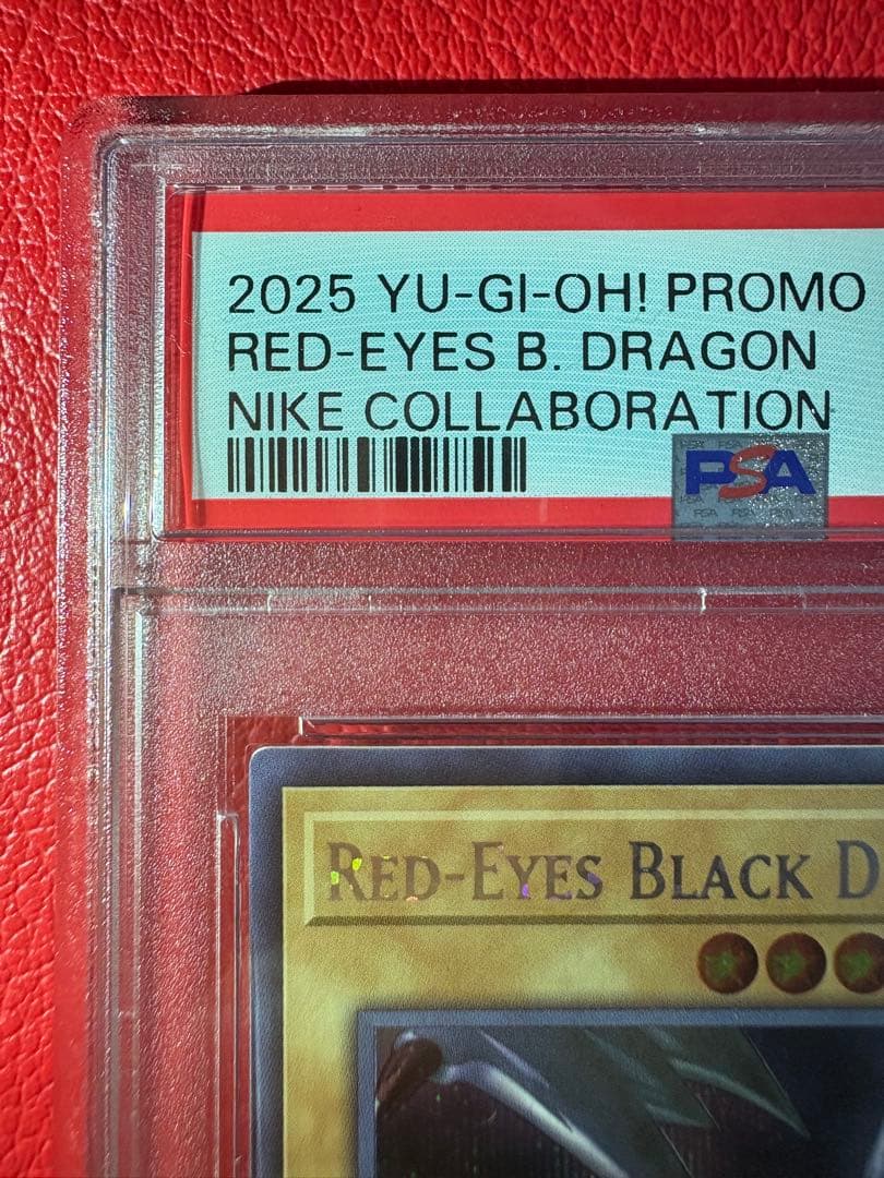 真紅眼の黒龍 PSA10 NIKE コラボ記念カード