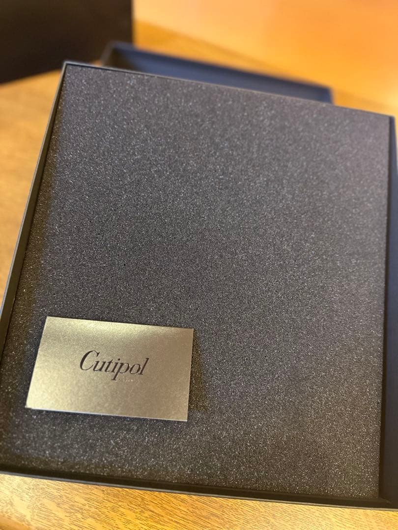 Cutipol Portugal モダンステンレスカトラリーセット